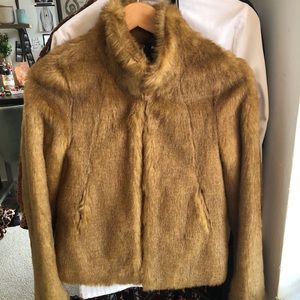 H&M Faux fur jacket in light brown, size 6